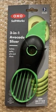 OXO Good Grips 3 In 1 Avacado Safety Slicer Dishwasher Safe Easy Grip NEW NIP