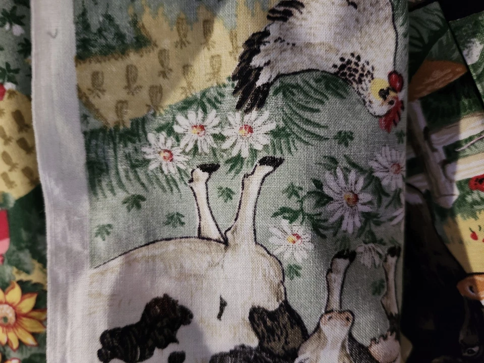 Vintage Joan Kessler for Concord Farm Cows Barn Cotton Fabric by 1/2 Yard USA - Image 4 of 4