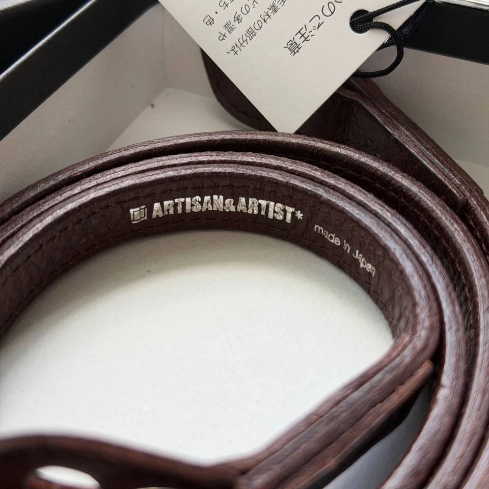 Artisan & Artist - ACAM 280 - Leather Camera Strap (Dark Brown), BOX, JAPAN MADE - Image 2 of 4