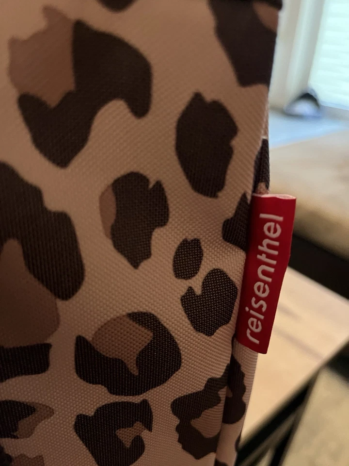Reisenthel Set Weekender & Größe M+Handtasche Leoprint - Bild 3 von 4