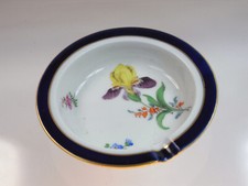 Sch&ouml;ner kleiner Meissen Aschenbecher Blumen Kobaltrand 9,4 cm um 1940 ?