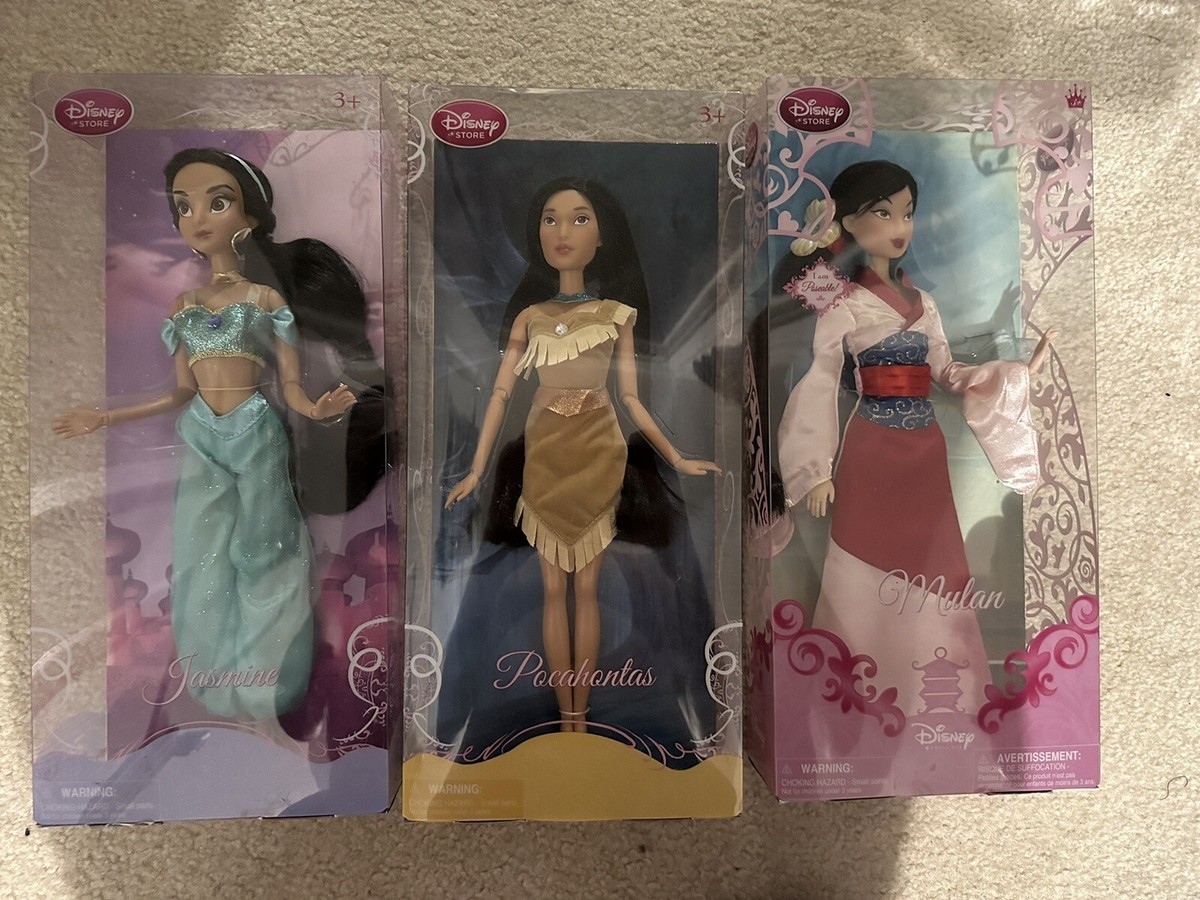 Set Of Disney Store Classic 12