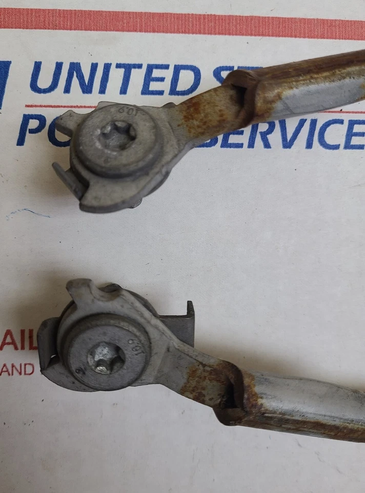 Juego de cables de soporte para puerta trasera Dodge RAM 1500 2009-2018 OEM cables para puerta trasera con perno Foto 3 de 4