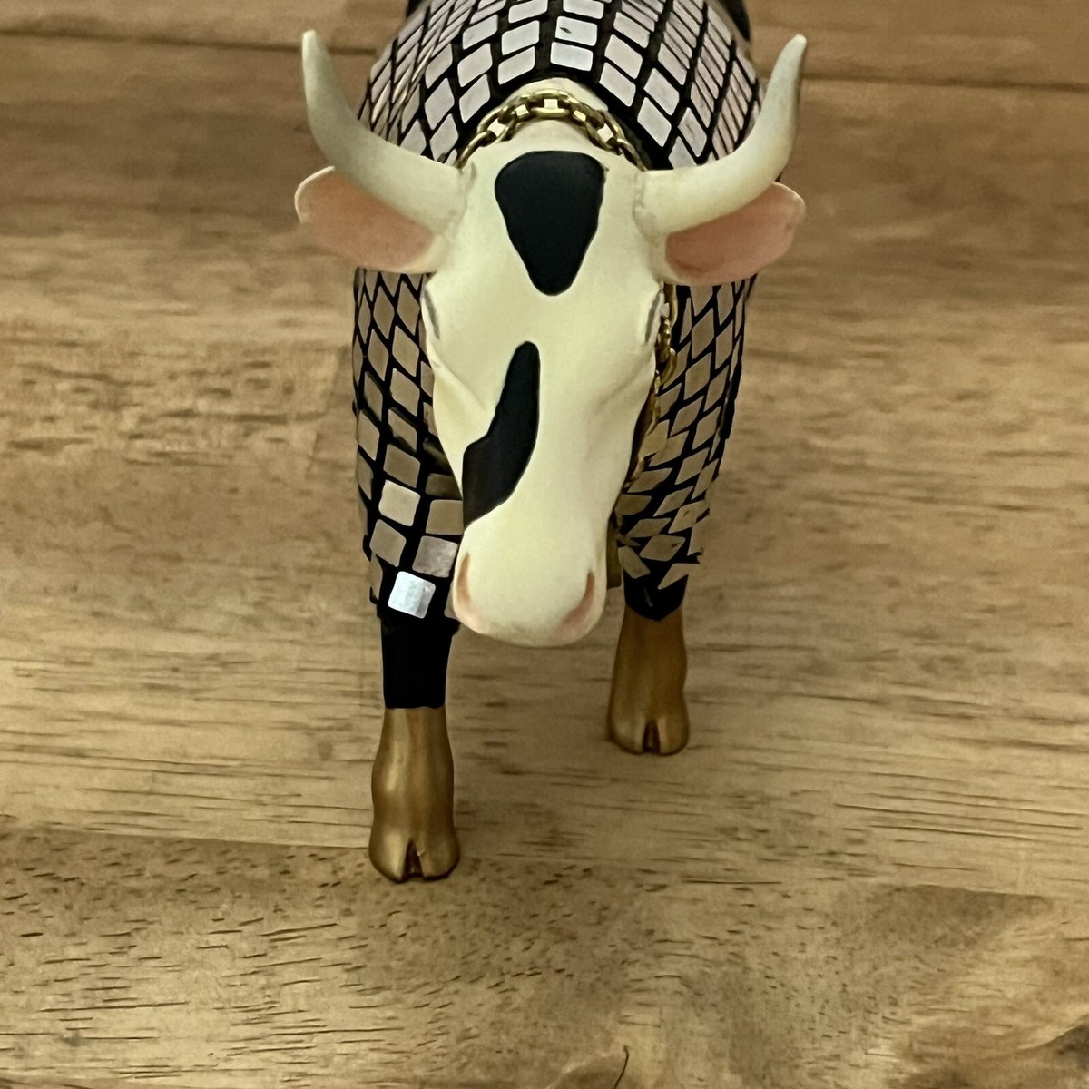 Cows on Parade “Disco Cow” Figurine 2001 Resin 6”x 2” x 4