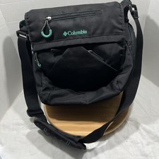 Columbia Outfitter Unisex Messenger Cross Body Diaper Bag Black Changing Pad