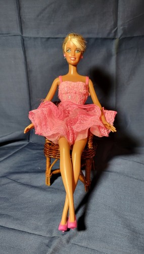 Barbie Doll - Picture 2 of 8