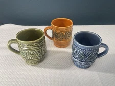 VTG Japan Mug Stackable Embossed Coffee Tea Mug Cup Set Of 3 Blue Green Orange