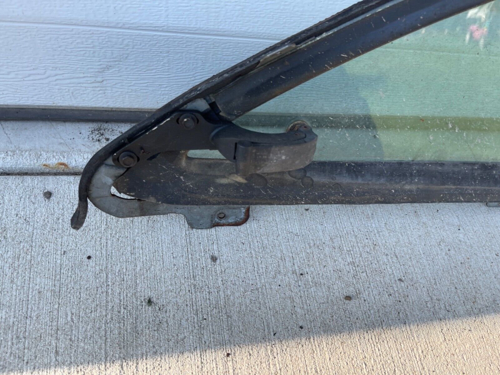 Picture 4 of 4