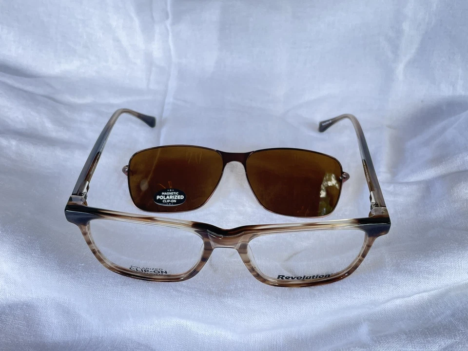 Revolution Kingman Brown 54 x 18 140 mm Eyeglass Frame Case and Magnetic Clip - Image 2 of 4