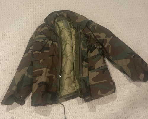 US Army Military Green Camo Field Jacket Cold Weather Coat Sz Med With Liner