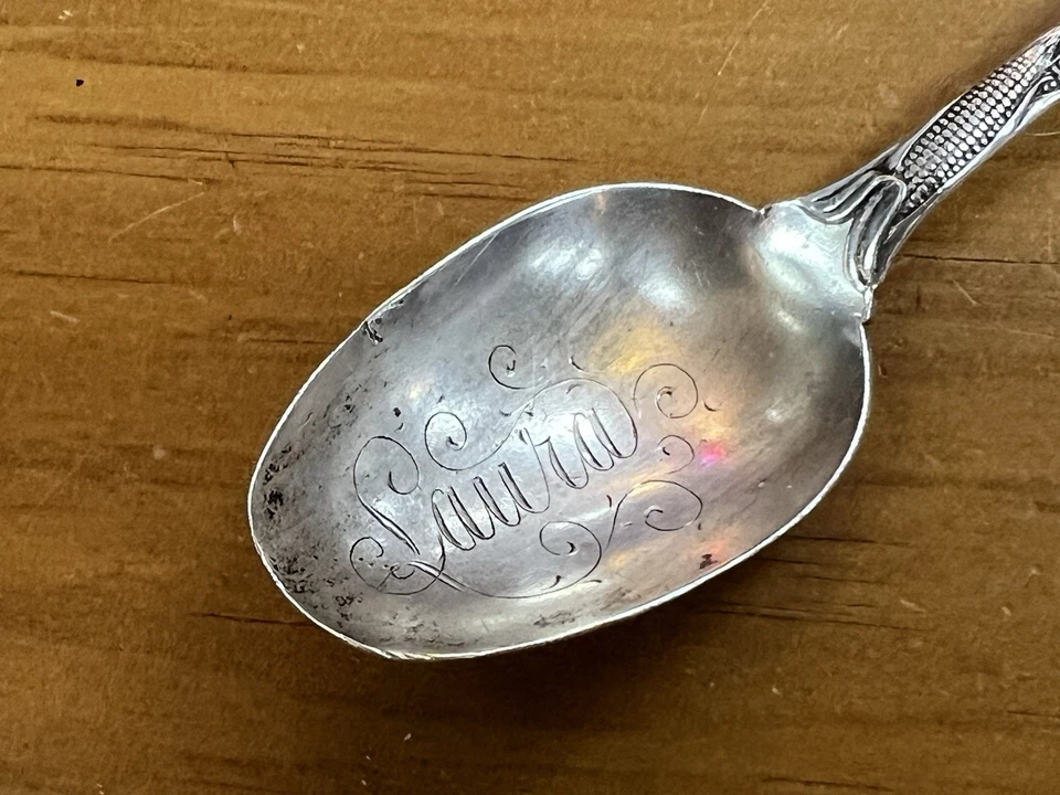 Antigua cuchara de recuerdo Wallace de plata esterlina nativa americana de los Estados Unidos Foto 2 de 4