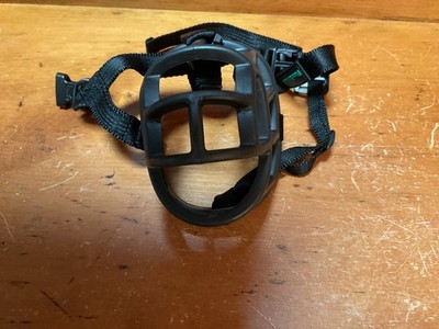 DOG. MUZZLE SIZE 6  ULTA BLACK flexible basket design w/ adjustible strapping