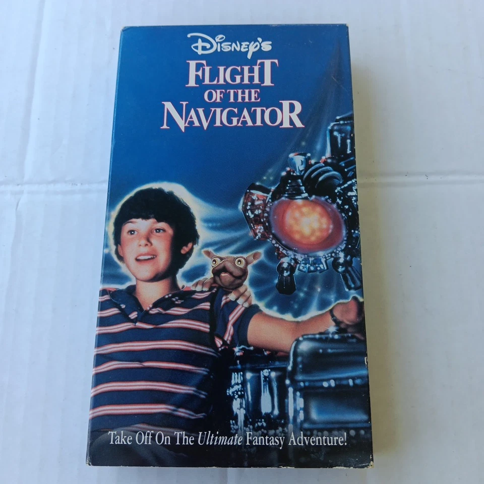 Disney's Flight Of The Navigator (1986) VHS Family Sci-fi Action Adventure - Image 4 of 4