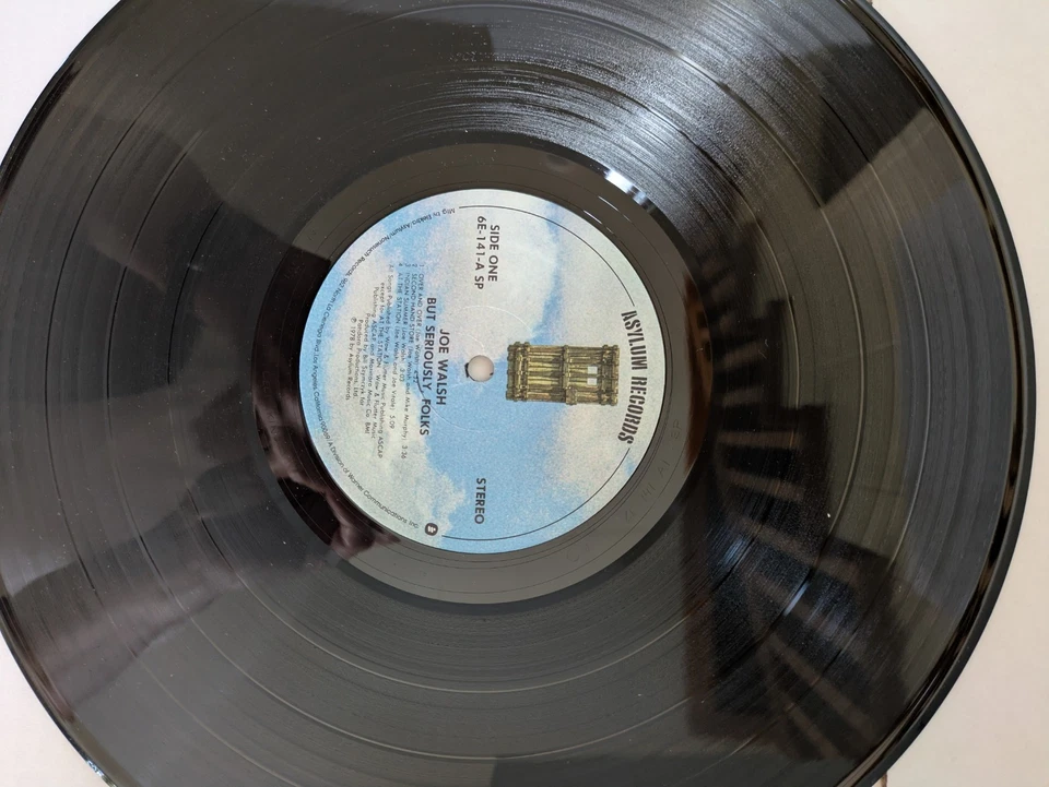 Joe Walsh but Seriously, Folks 1978 Vinyl LP Record Album 6E-141-A SP - Imagem 4 de 4