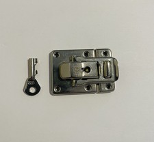 Cheney Nickel Plated Case Catches with keyed lock and 2 x keys - NOS