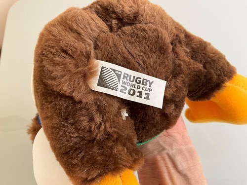 2011 Rugby World Cup Mascot New Zealand Kiwi Bird Plush Toy w. Jersey BRAND NEW - Picture 11 of 22