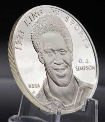 Franklin Mint フランスの銀貨 Le Baiser A. Rodin AUGUSTE RODIN (1840-1917), Le Baiser, 1ère réduction | Christie's