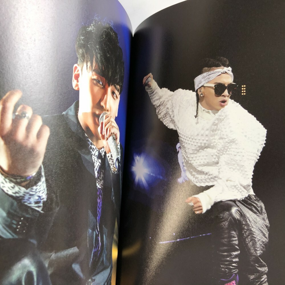 G-DRAGON 2013 WORLD TOUR ~ONE OF A KIND~ IN JAPAN DOME