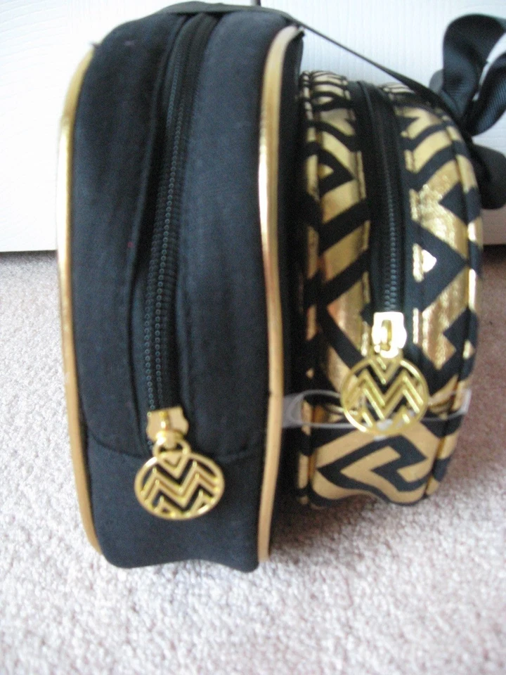 MACBETH COLLECTION BOLSA DE MAQUILLAJE CONJUNTO DÚO * DANIELLE Creations * NEGRO Y DORADO * NUEVO CON ETIQUETAS Foto 3 de 4