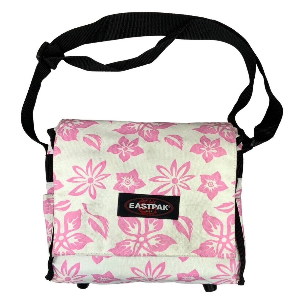 East pak 2009年製　ピンク　00s 90s archive East pak 2009年製 ピンク 00s 90s archive - メルカリ