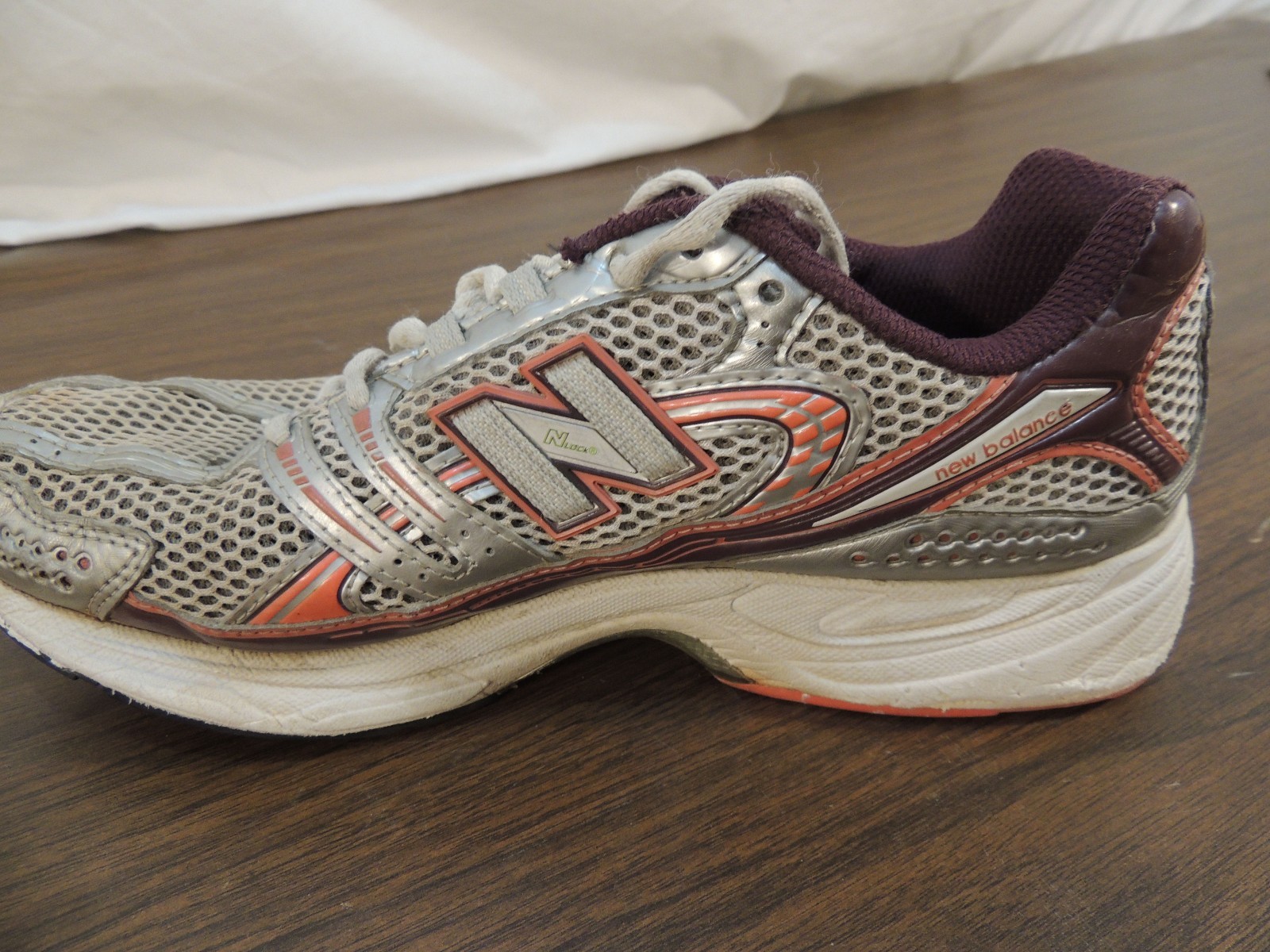 خطف new balance 758 running shoes 