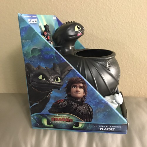 NEW Universal Dreamworks How To Train Your Dragon 3 Toothless Light Fury Playset - Picture 3 of 4