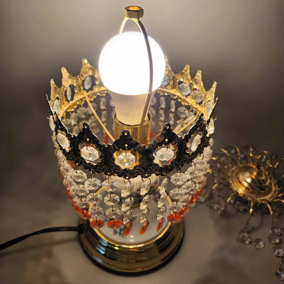 Abajur de mesa de resina estilo inspirado em Hollywood Regency plástico rosa e transparente prisma - Imagem 2 de 4