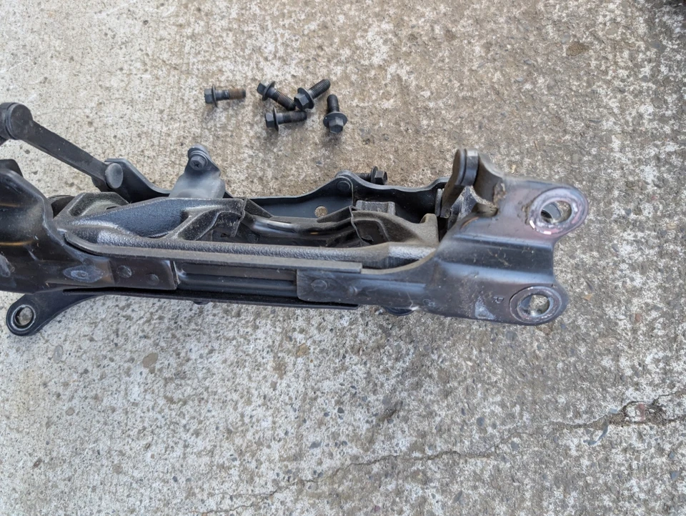 92-00 LEXUS SC300 SC400 BISAGRA DE MONTAJE DE PUERTA DERECHA OEM DIESTRO con herrajes Foto 2 de 4