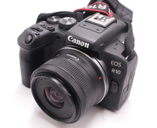 Canon EOS R10 Mirrorless Camera with RF-S 18-45mm Lens