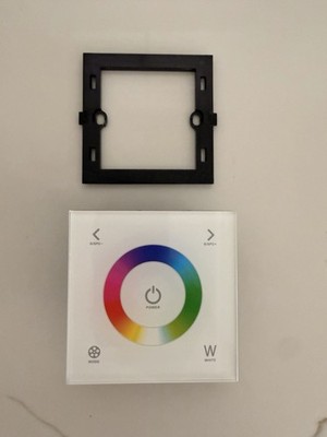 LTech D4 Touch Panel Wireless DMX RGBW Wall Mount LED Light Controller