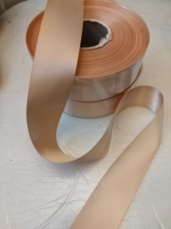 Cinta de satén de doble cara rosa rubor 2 pernos hecha en Francia completa nueva 1-3/4" Foto 2 de 4