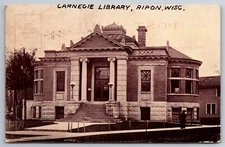 RPPC Carnegie Library Front Entrance View Ripon WI C1910 Postcard W7