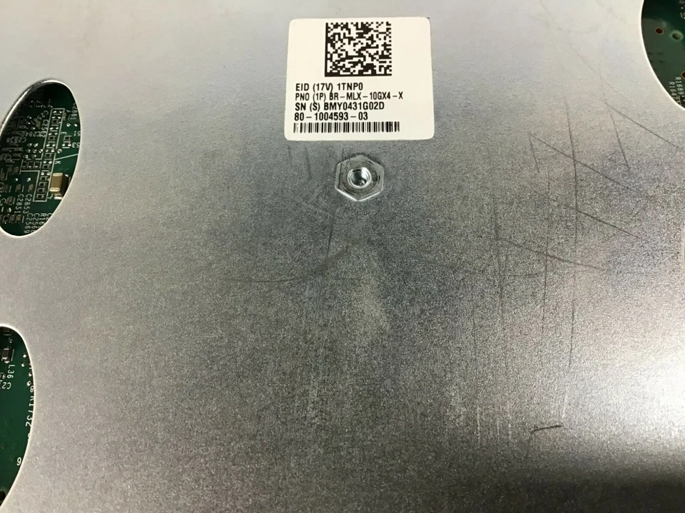 Brocade BR-MLX-10GX4-X 4-port 10GbE (X) Module - Supports 1 million IPv4 Routes  - Image 3 of 3