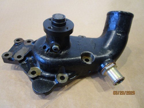 NOS Water Pump Jaguar XKE E Type Late 1969 and 1970-71 6 Cylinder GWP407 - Picture 3 of 9