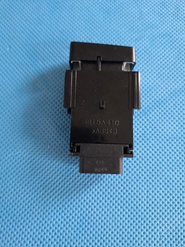 2003-2008 Toyota Corolla Rear Defrost Control Switch Button 15A410 - Picture 3 of 3