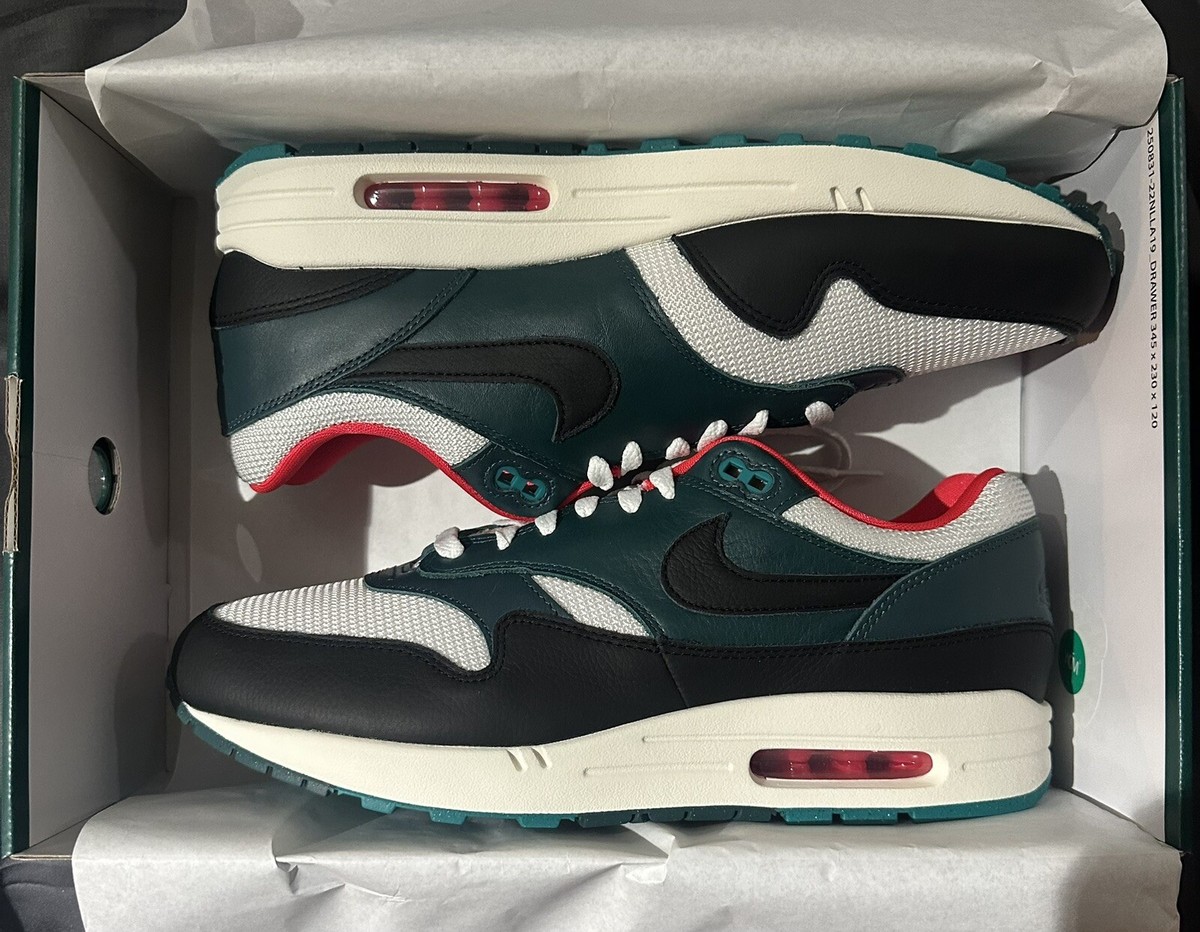 Nike Air Max 1 Premium LeBron James Liverpool FC FB8914-100 Men's