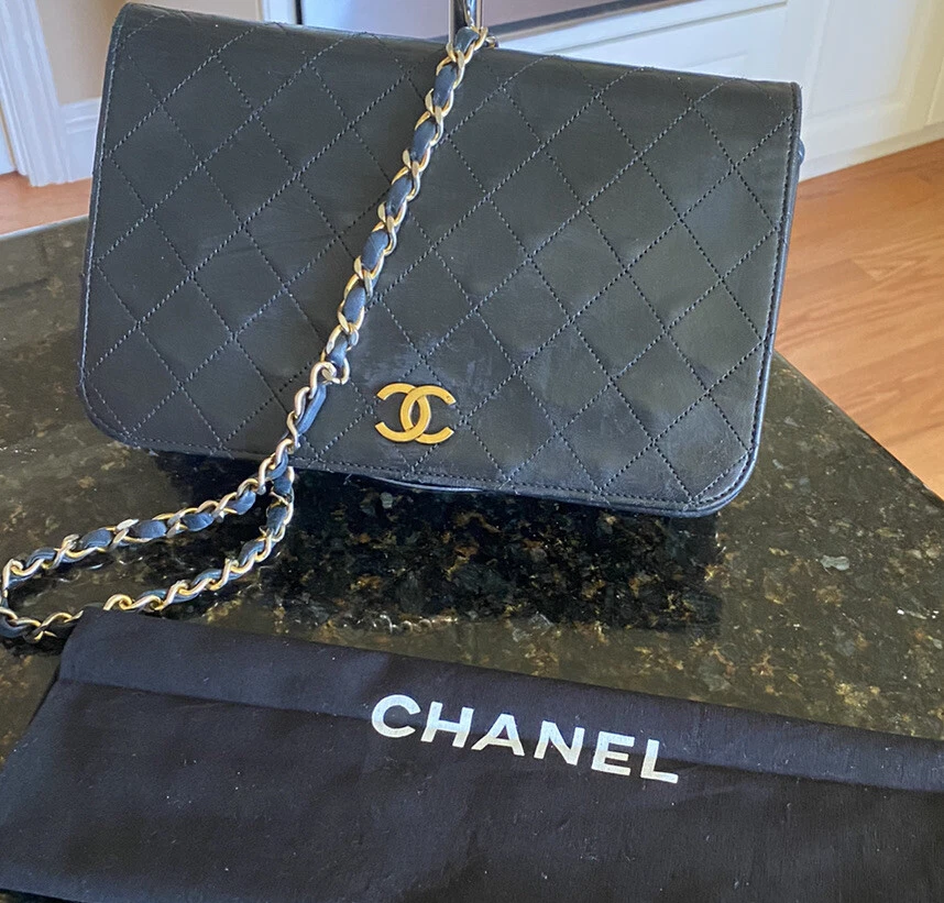 Chanel vintage full flap bag best sale quilted lambskin medium