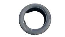   Cooper CS5 Ultra Touring Tire 255/45R19
