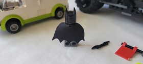 LEGO Batman: The Tumbler: Joker's Ice Cream Surprise (7888)+bat024 (read)