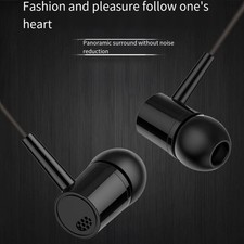 Comfortable In Ear Earphones with Excellent Sound  Built in Mic White/Black 
