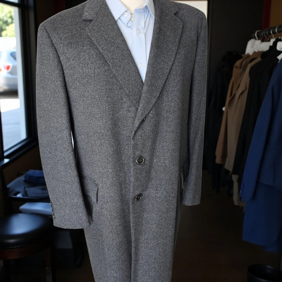 Vintage Bespoke Crombie Overcoat 44r Working Cuff Tailored In England 1970s - Image 4 of 4