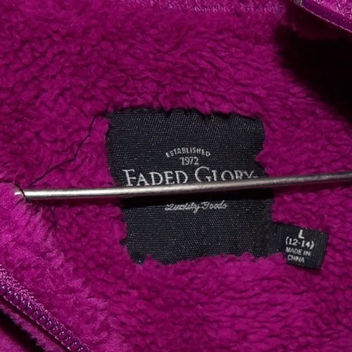 Chaqueta con capucha para mujer Faded Glory púrpura liso LS imitación piel polar talla L Foto 2 de 3