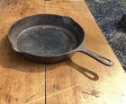 Vintage  Griswold  #10 "ERIE PA" MARK No 716 C Cast  Iron Skillet