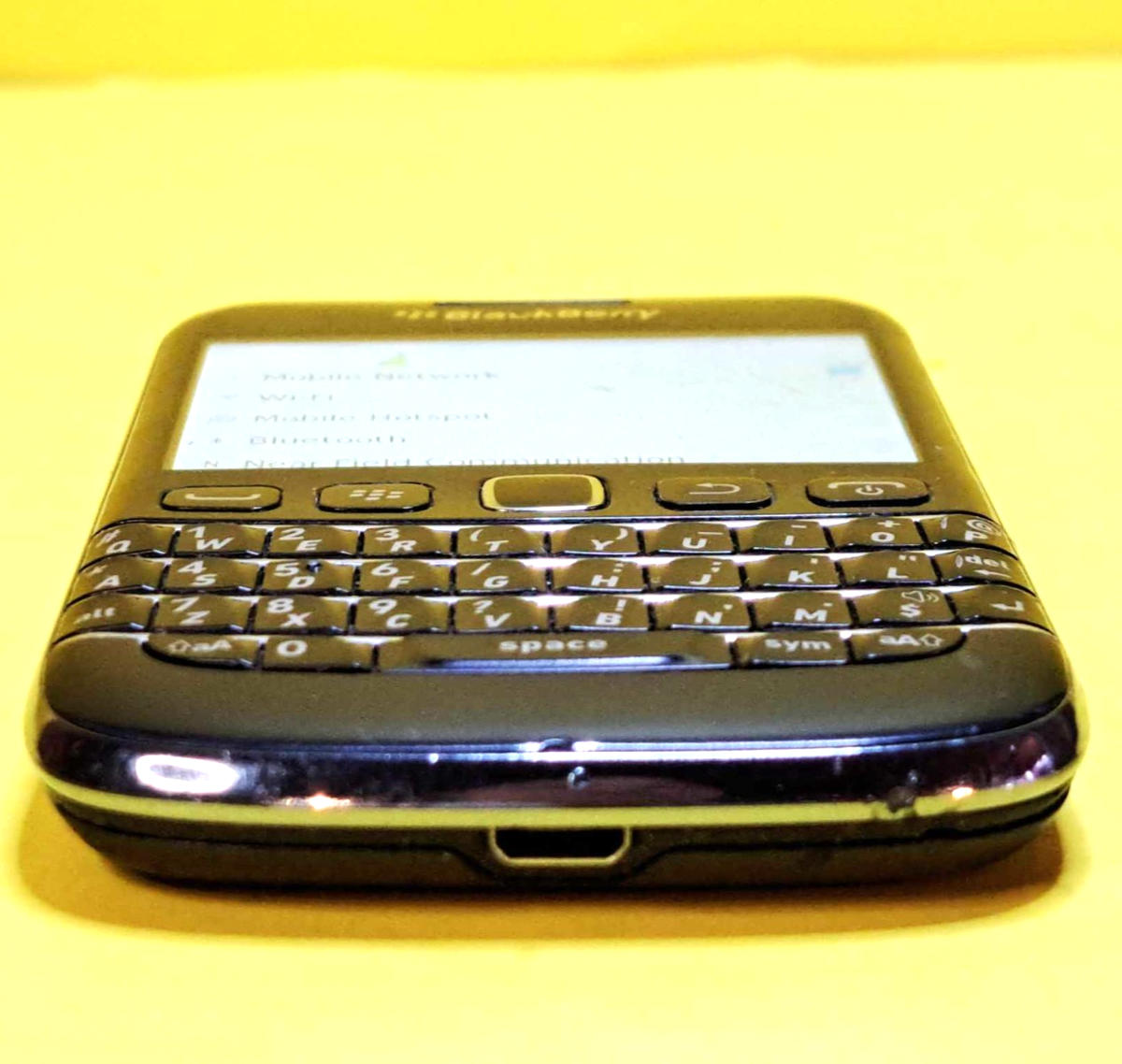 Smartphone BlackBerry Bold 9790 Nero, Sbloccato, 8GB, RAM 768MB, QWERTY, Usato - Foto 4