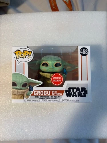 Funko POP!  Star Wars: Grogu w Butterfly Gamestop Excl 468 mandalorian baby yoda