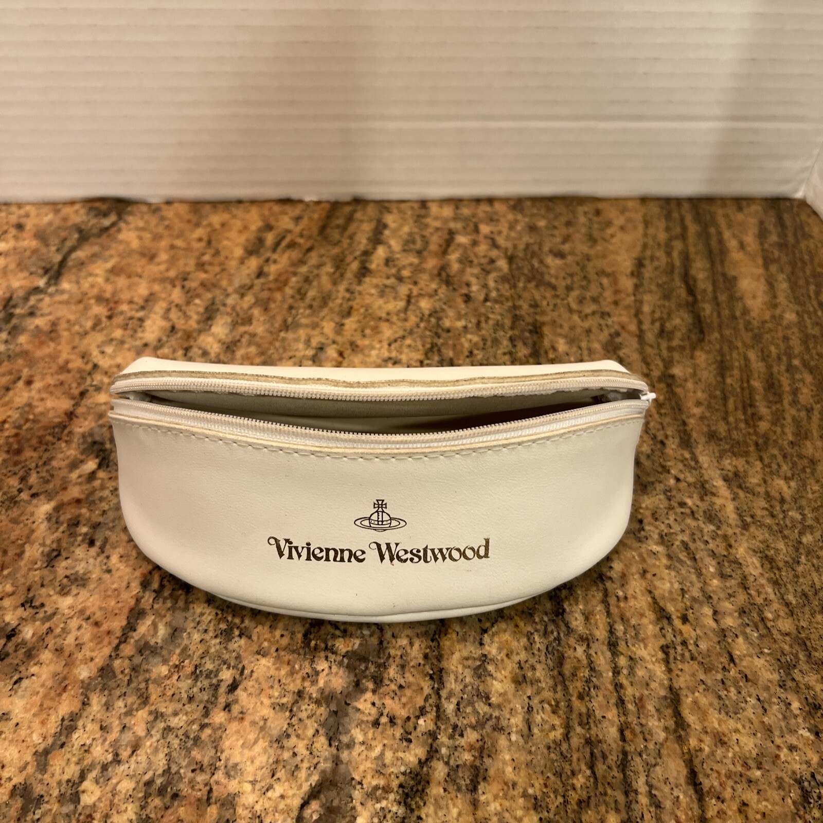 Vivienne Westwood Vintage Glasses Case White