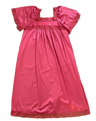Vintage Gossard Artemis Short Nightgown SZ M Womens Burgundy Lace Short Sleeve