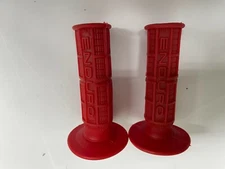  VINTAGE STYLE RED ENDURO GRIPS SUZUKI RM RMZ PE SP RMX TM DR DS TC TM 7/8" NEW