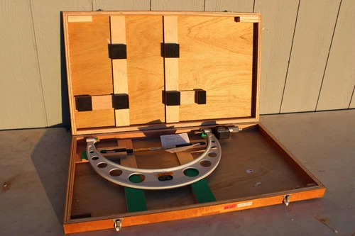 USED MITUTOYO 14-15" MICROMETER 293-773 w/ Ratchet AND WOODEN CASE
