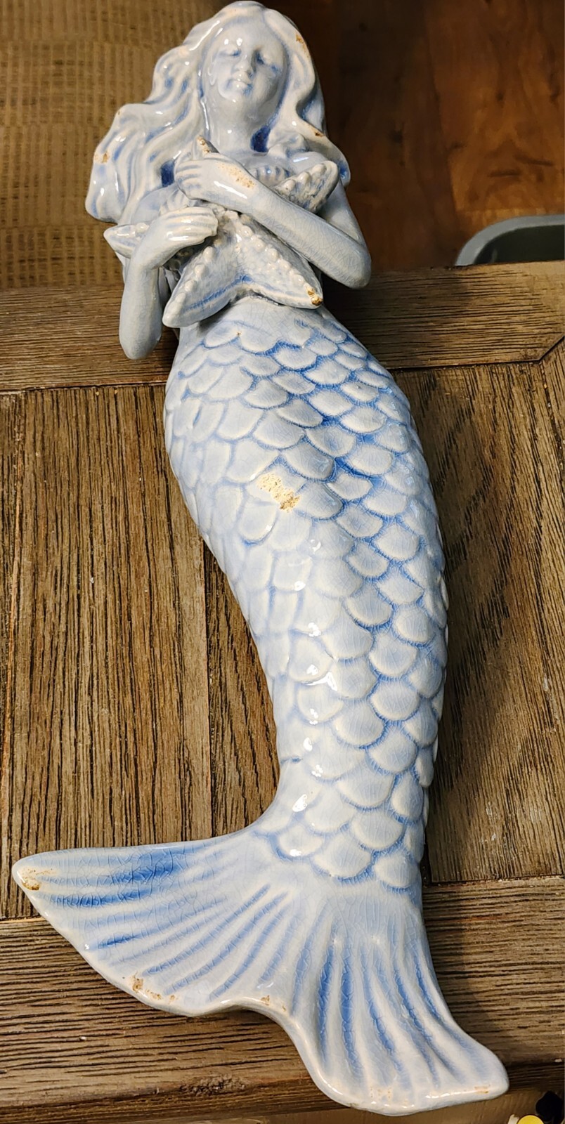Picture 1 of 24